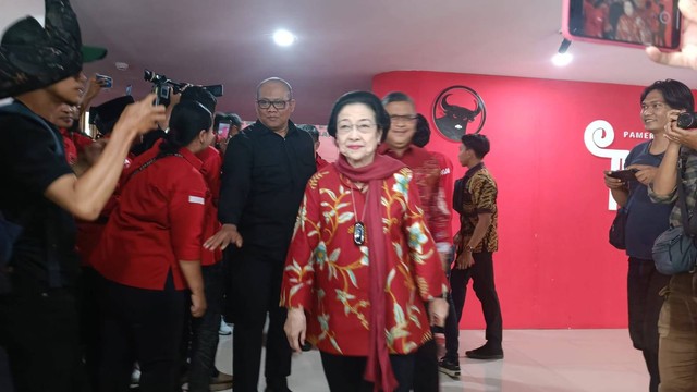 Menjelang 2024: Megawati, Budiman Sudjatmiko, Dan Dinamika Politik ...